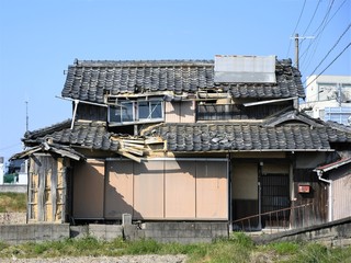 空き家をそのままにしておくと？